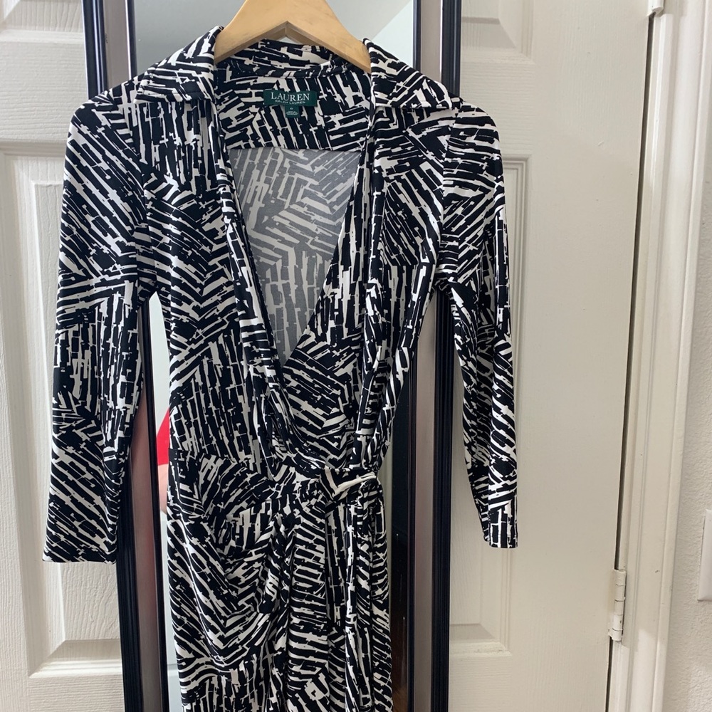 ✅SOLD✅Ralph Lauren Dress Black and White Wrap Midi